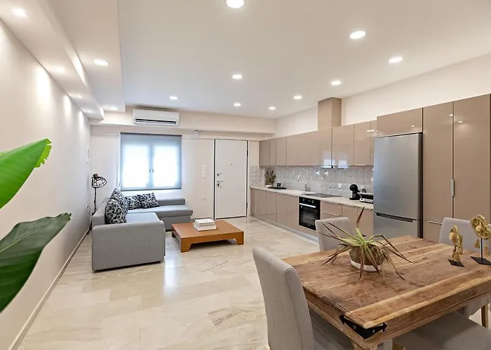 Garden Apartment In Amarynthos II