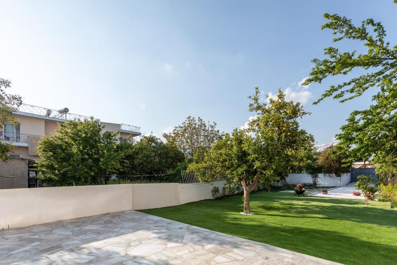 Garden In Ii *